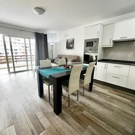 Apartamento Con Piscina Apartamento Puerto de Santiago (Tenerife)