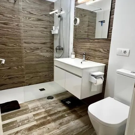 Apartamento Con Piscina شقة